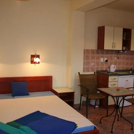 Patio Lejlighed Patince